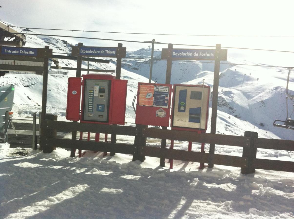 Acogedor Estudio Junto A Pista Sierra Nevada Zewnętrze zdjęcie